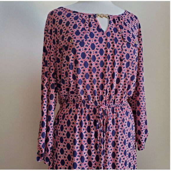 NWT PerSeption Women dress Size 1x navy white red print with faux gold chain - Picture 6 of 8